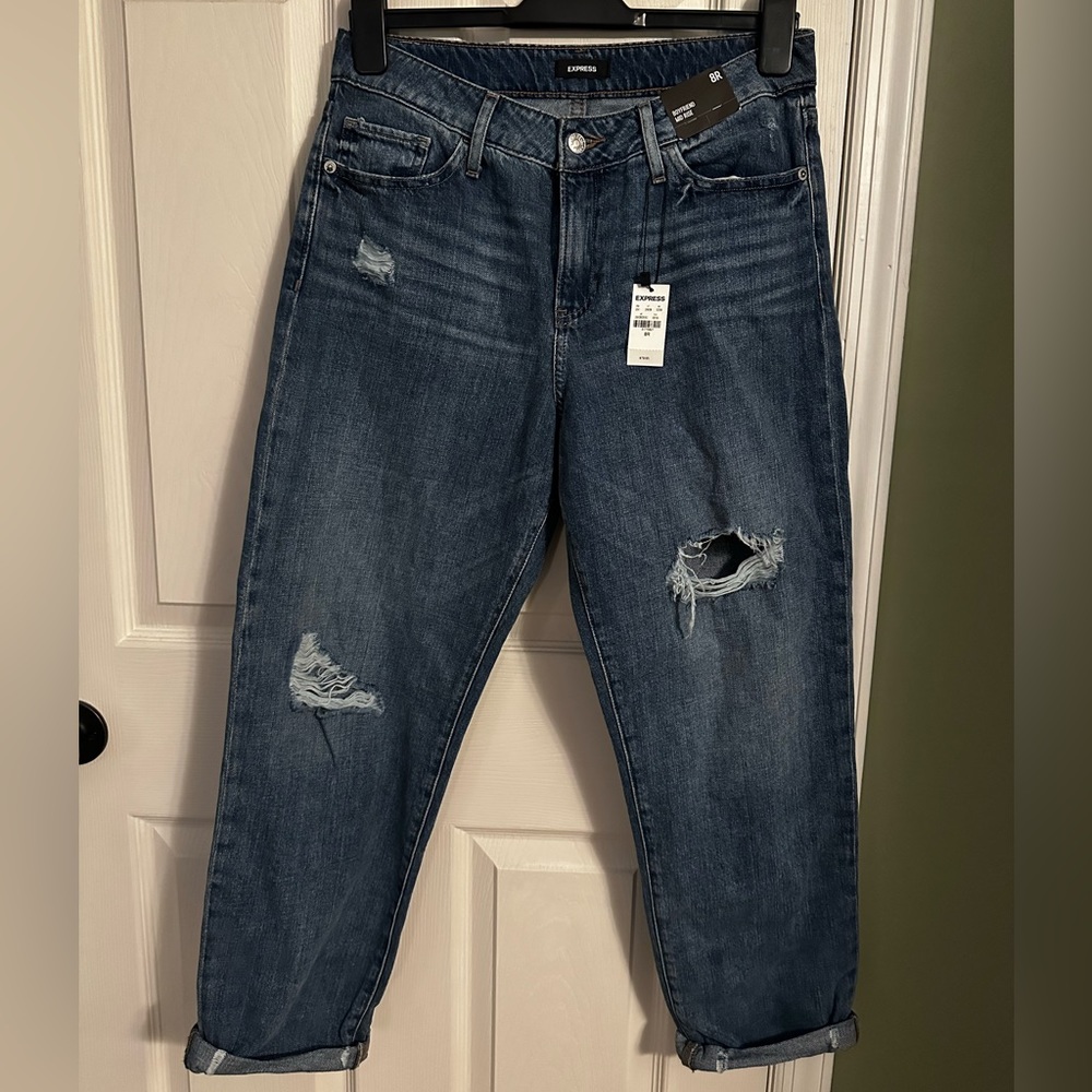 NWT Express Mid-Rise Boyfriend Jeans Size 8